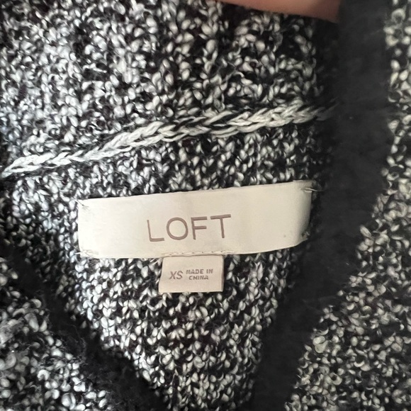 Loft sleeveless mock turtleneck sweater size Xsmall - Picture 6 of 8